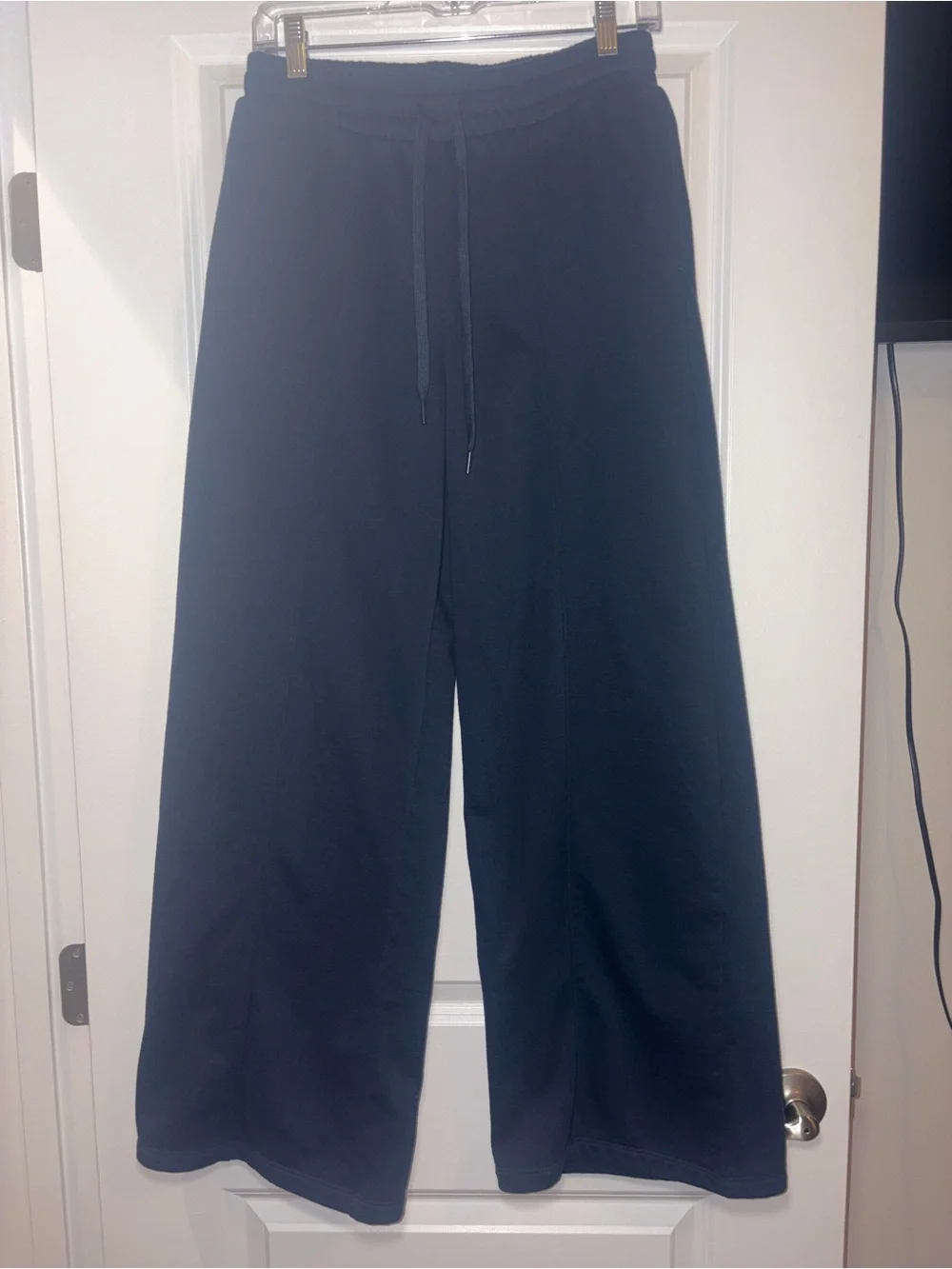Beyond Yoga | Navy Wide-Leg Drawstring Sweatpants - Picture 2 of 4
